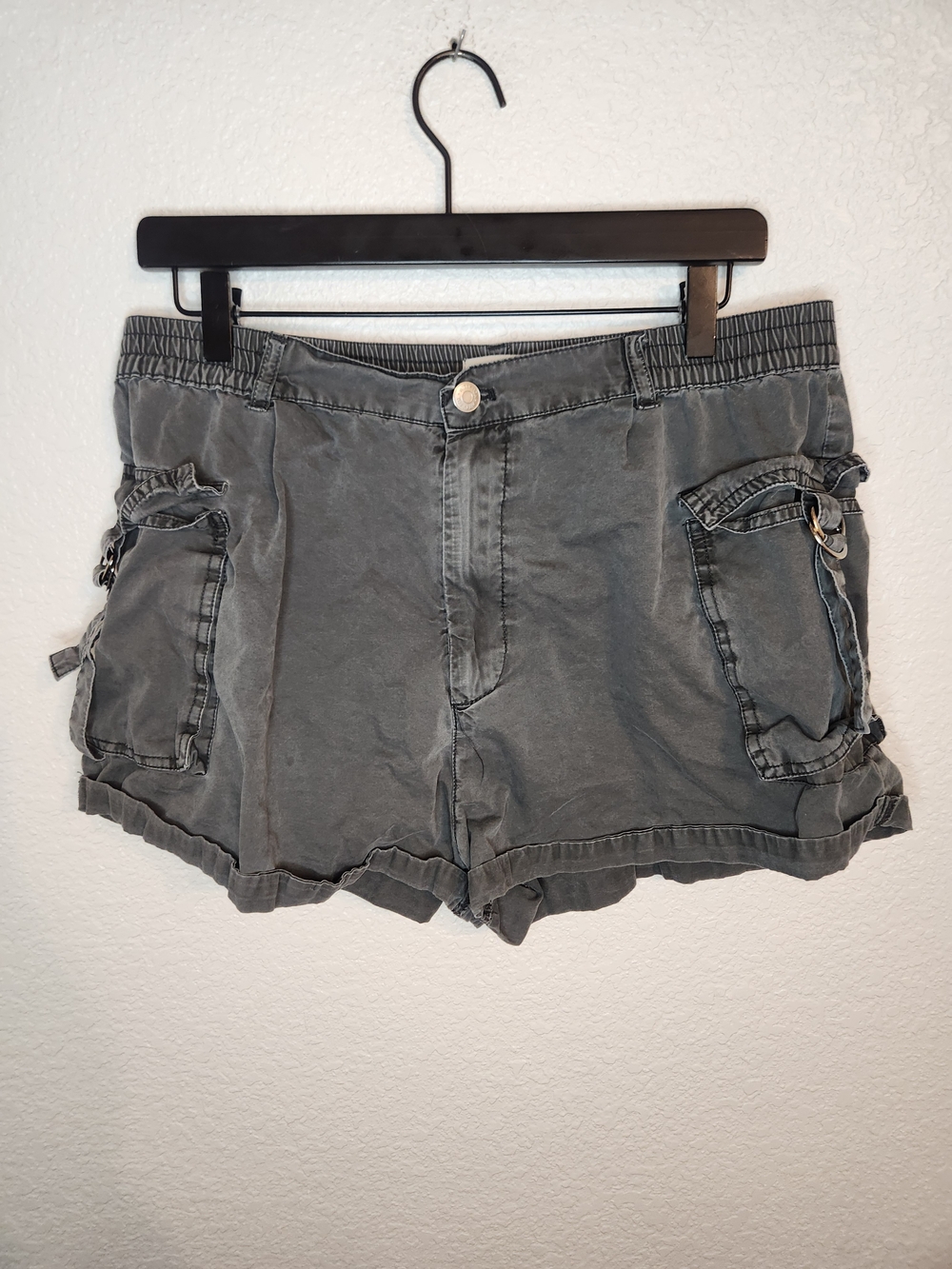 Witty Fox 13 31 charcoal gray wash  utility cargo shorts jw23228-s-ch